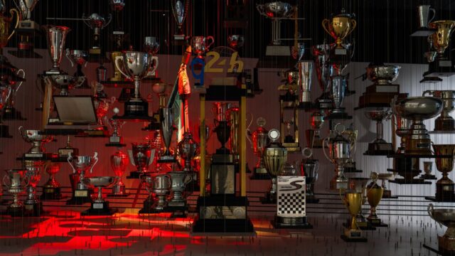 Amerikansk trav-klub donerede 7.500 dollar til Harness Racing Museum