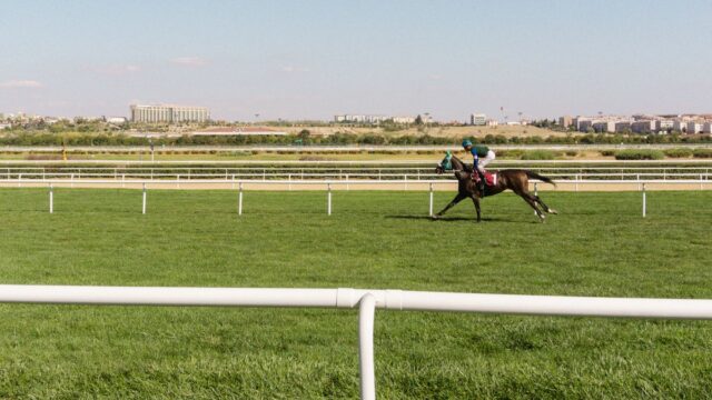 Jockey Jermaine Bridgmohan runder 1.000 sejre på Canterbury Park